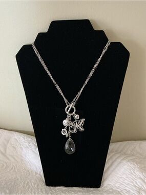 Silver tone, double chain, front toggle charm  Necklace.